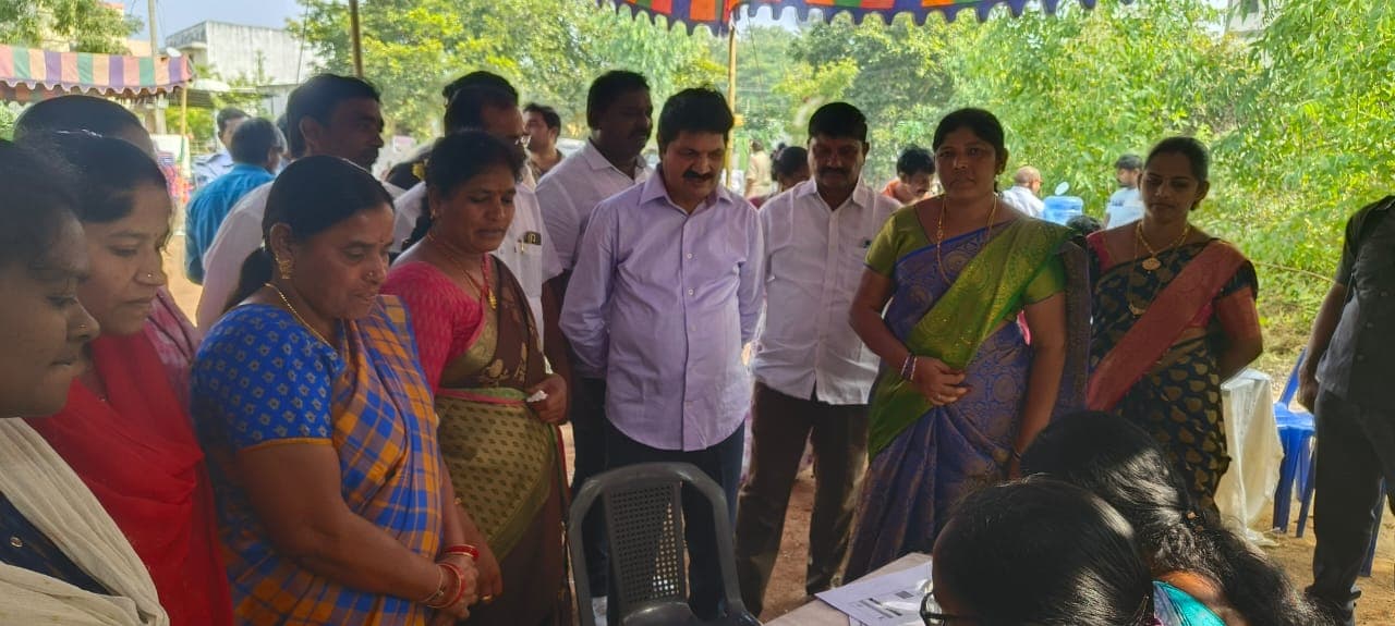 ప్రజాపాలన గ్రామసభను సందర్శించిన ఎమ్మెల్యే తెల్లం వెంకట్రావు