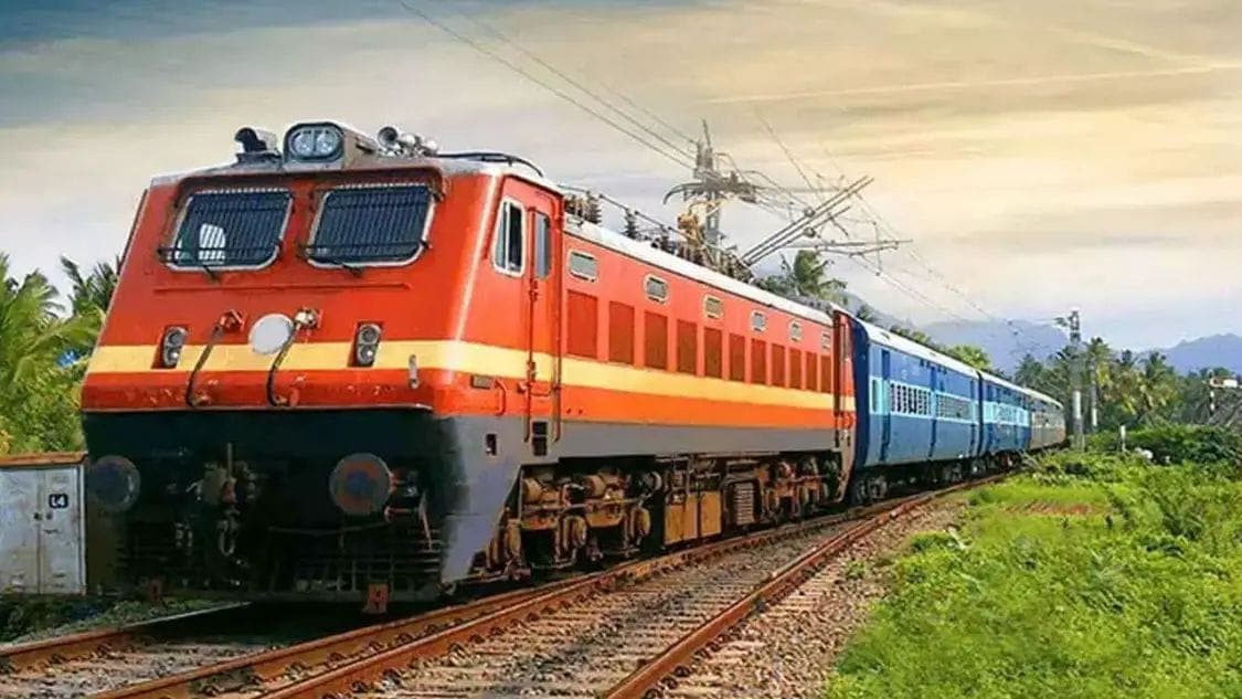 వరంగల్ నుంచి అయోధ్యకు స్పెషల్ ట్రైన్స్
