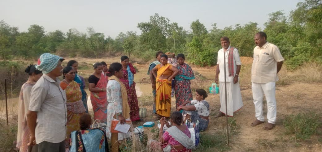 ఉపాధి హామీ పనుల వద్ద కనీస నిబంధనలు పాటించాలి