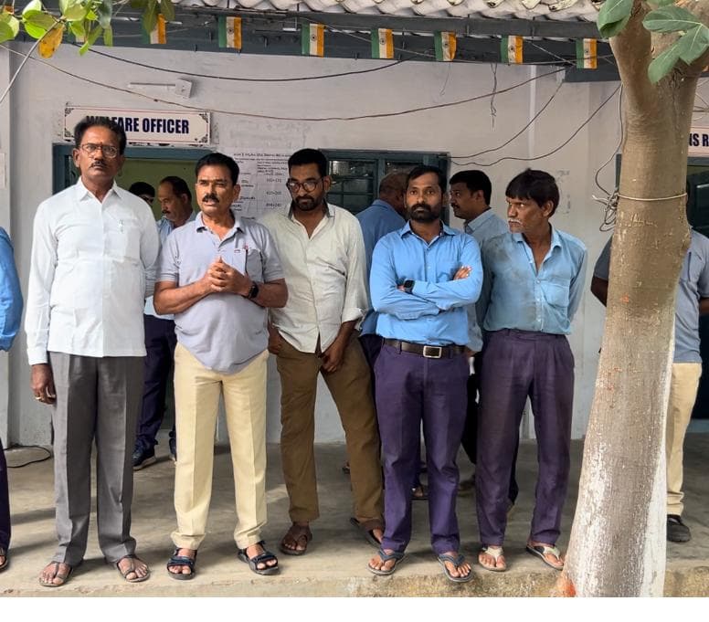 భద్రాద్రి కలక్టరేట్ ముట్టడిని జయప్రదం చేయండి