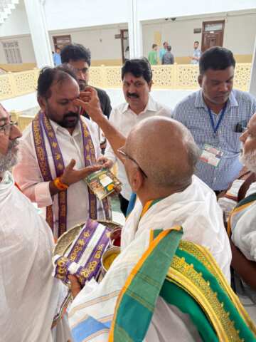 రాములోరి కళ్యాణానికి రండి…