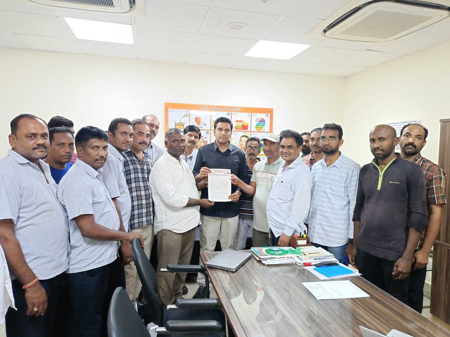 కాంట్రాక్టు కార్మికుల స్కిల్డ్ మ్యాట్రిక్స్ లో జరిగిన అవకతవకలు సరి చేయాలి – INTUC మిత్రపక్షాలు