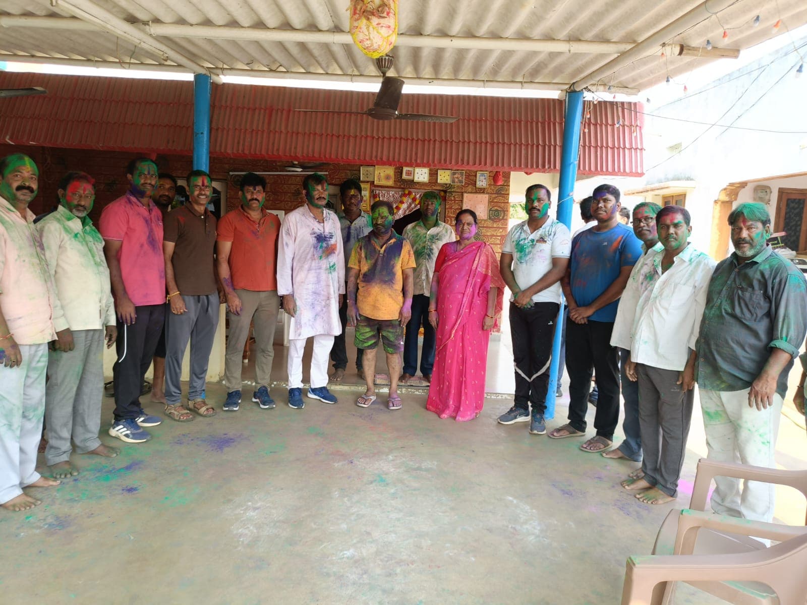 హోలీ వేడుకల్లో పాల్గొన్న ఎమ్మెల్యే కోరం కనకయ్య