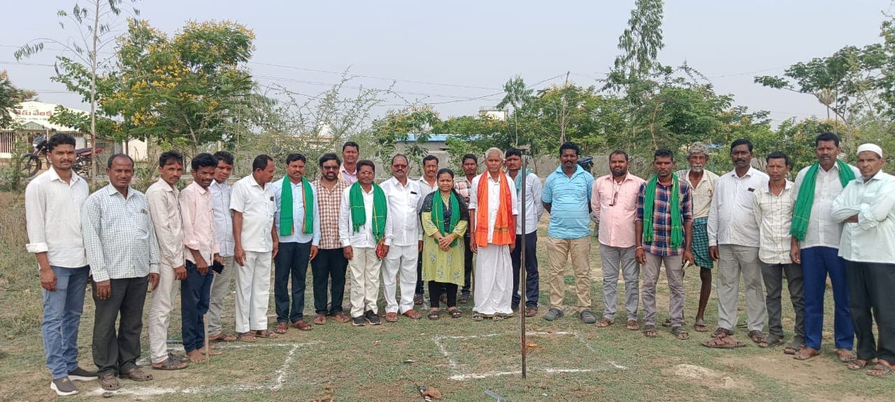 కొమరం భీం పోరాట స్ఫూర్తితో యువత ముందడుగు వేయాలి