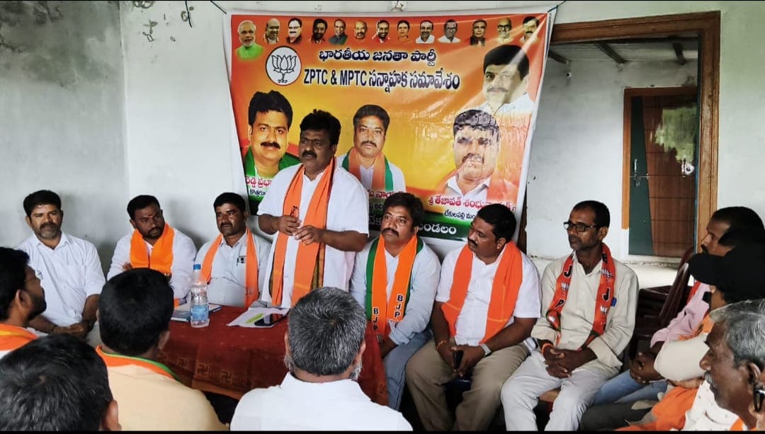 లోకల్ ఎన్నికల్లో సత్తా చాటాలి బైరెడ్డి ప్రభాకర్ రెడ్డి.