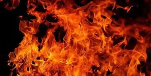 సనత్‌నగర్‌లో అగ్నిప్రమాదం