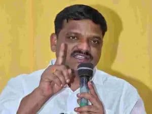 తీన్మార్ మల్లన్నపై హత్యాయత్నానికి సీఐ కుట్ర..?