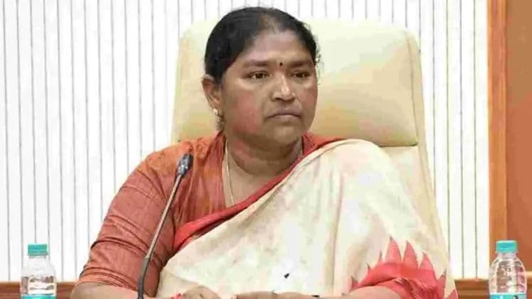 నవంబరులో వెయ్యి అంగన్వాడీల నిర్మాణం