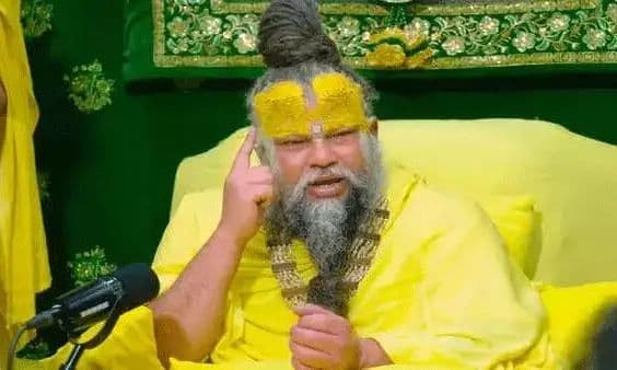 "వంద మంది అమ్మాయిల్లో ఇద్దరు మాత్రమే పవిత్రం"..!