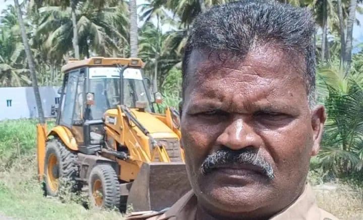 ఎస్సై తల నరికి చంపేశారు..!